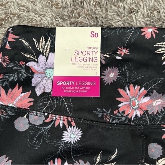 NWT SO high rise Sporty 7/8 leggings with crossover waistband - Picture 5 of 6